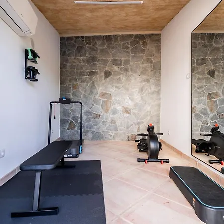 Mit Pool Und Grossem Garten Сasa de vacaciones *